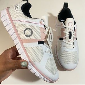 Skora Running Comfort Shoes